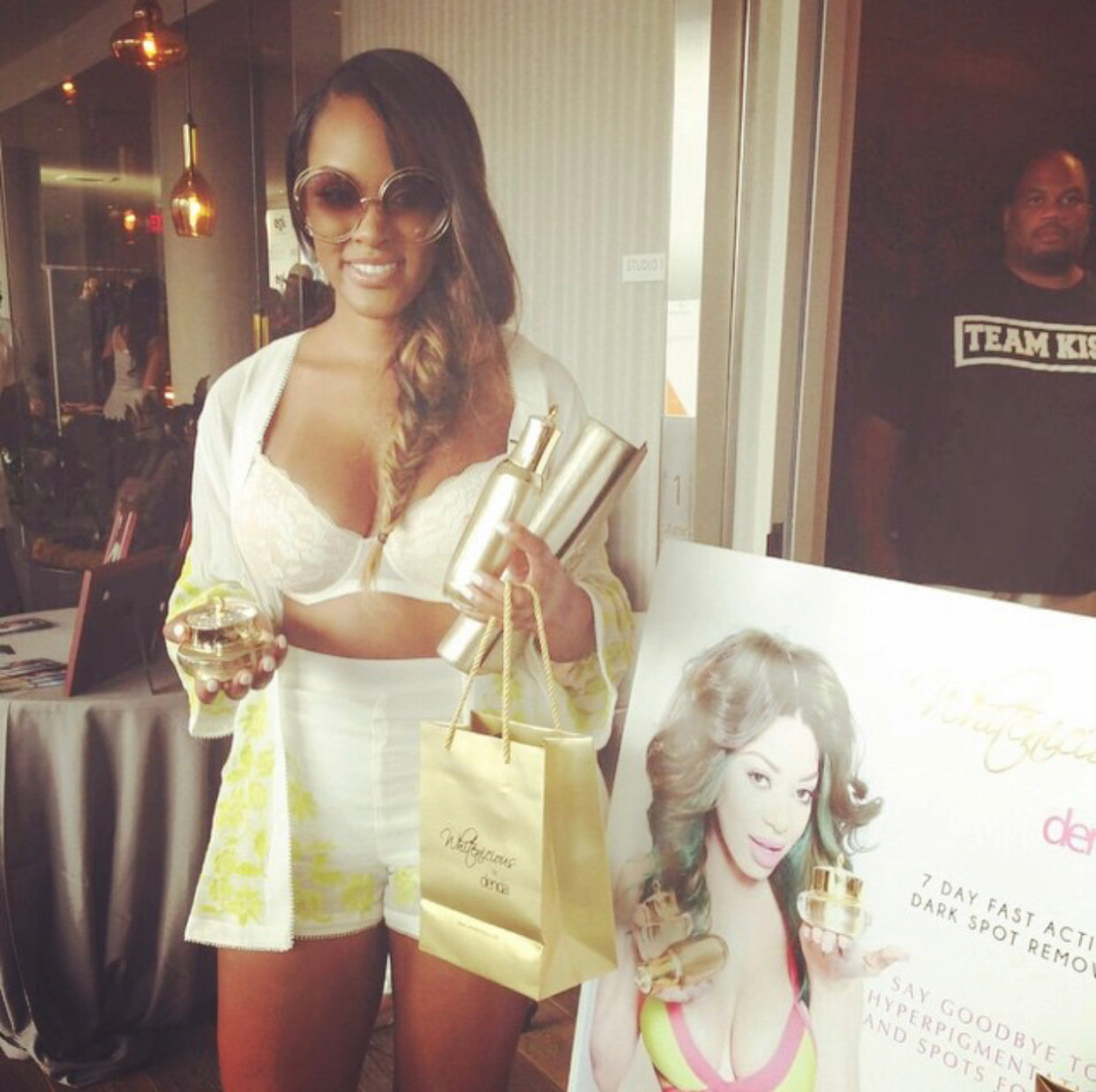 Full Face & Neck Bleaching Cream                                      Blac Chyna                                                       30G | 60G